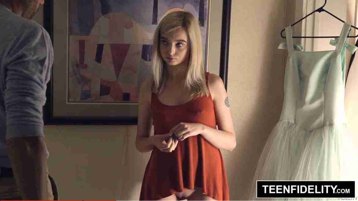 พ่อเลี้ยงมาดเข้มจ้องเล่นลูกเลี้ยง lexi lore เล็กซี่ ลอร์