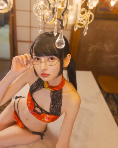 อาโตมิ-ชูริ-28