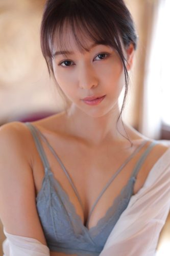 อายามิ-โมริ-1