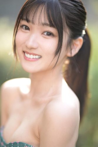 ฮัตสึมิ-นาโนกะ-1