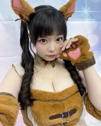 โคอิบุจิ-โมโมนะ-11