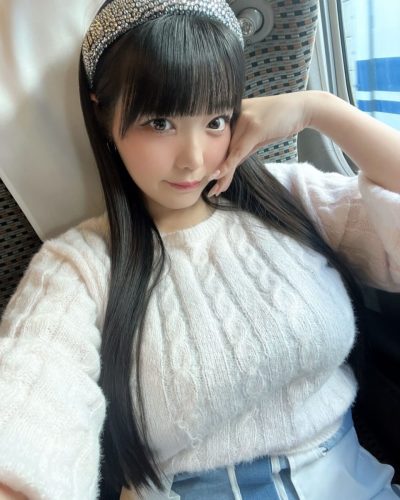 โคอิบุจิ-โมโมนะ-13