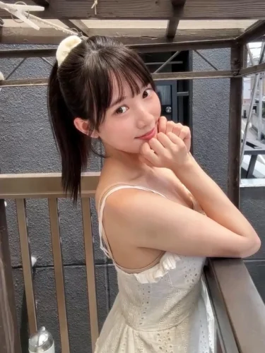 โมเอะ-ซากากิบาระ-19