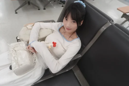 โมเอะ-ซากากิบาระ-9