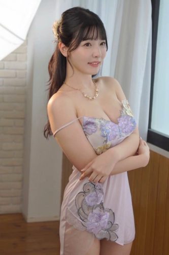 ซัตสึกิ-นานาโอะ-9